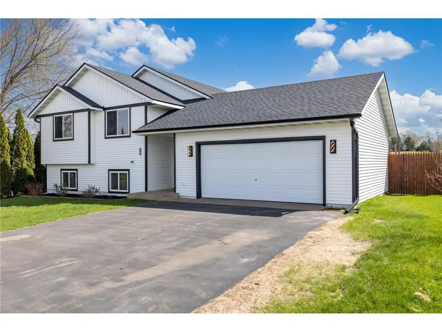 441 14th Avenue, Baldwin, WI 54002 - #2