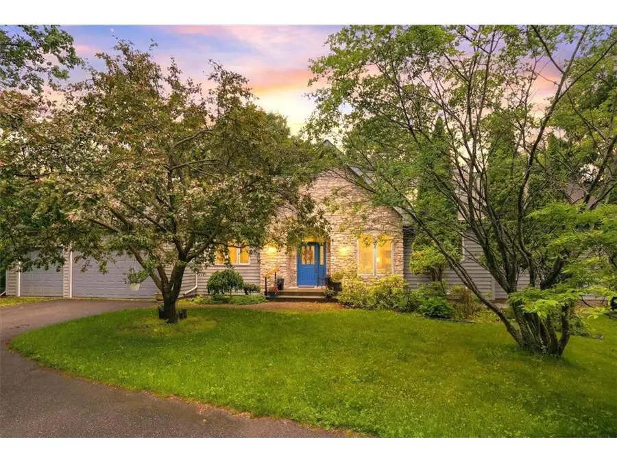 481 Sleepy Hollow Drive, Roberts, WI 54023 - #2