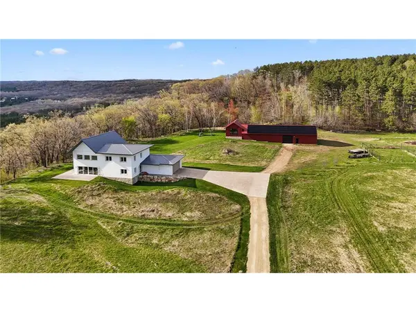 434 210th Avenue, Somerset, WI 54025