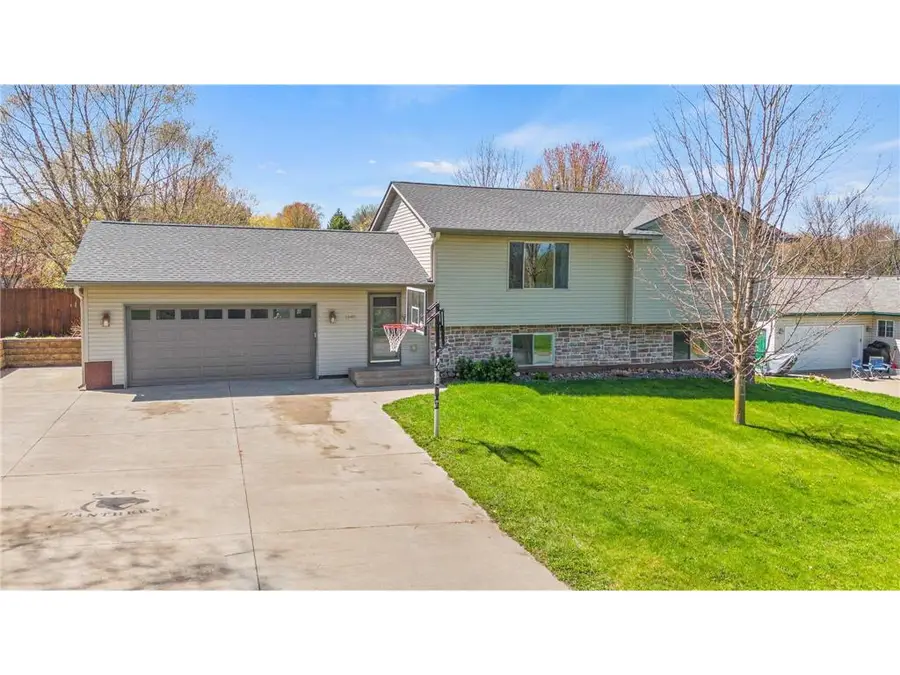 1140 Eulaine Circle, Hammond, WI 54015 - #3