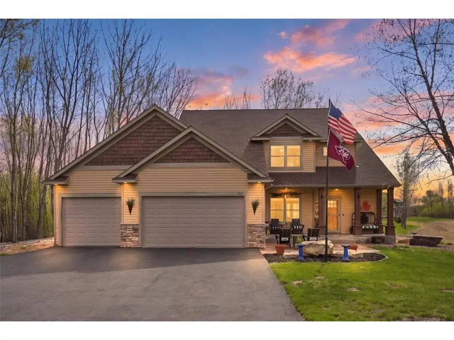 1431 Pioneer Circle, Houlton, WI 54082 - #2