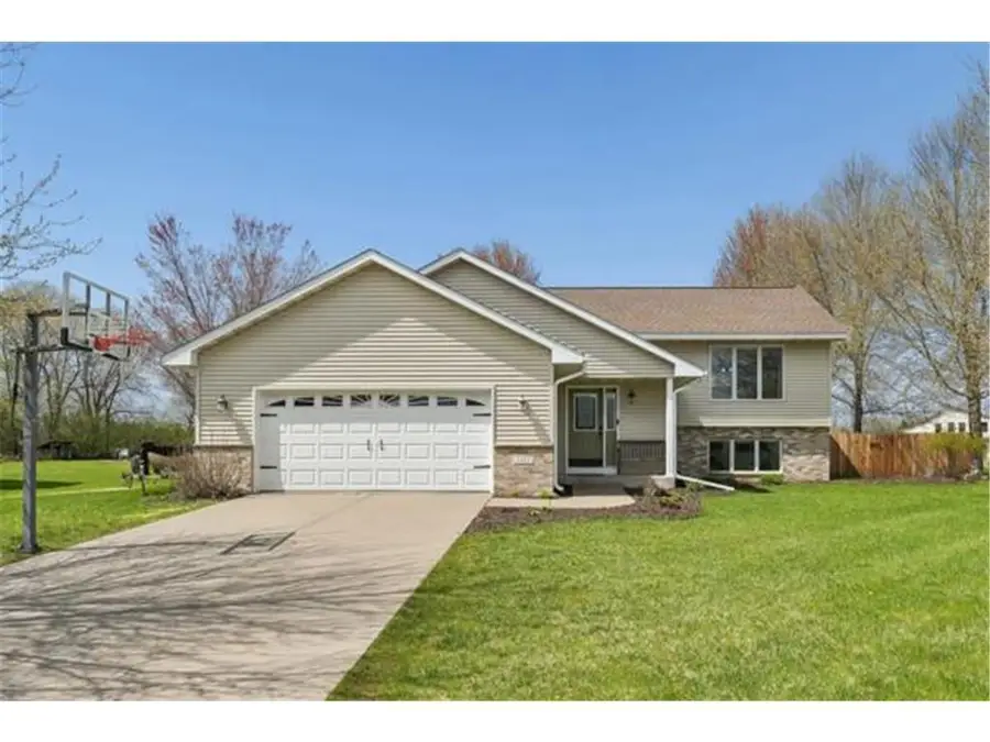 1315 Mallard Lane, New Richmond, WI 54017 - #2