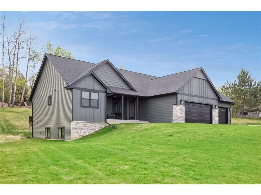 899 Gavin Pass, Hudson, WI 54016 - #2