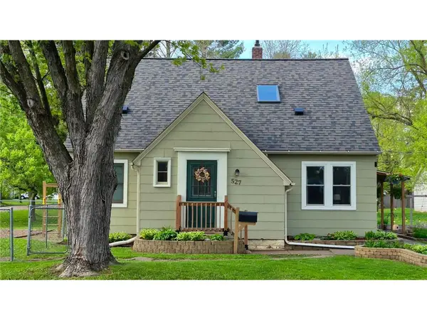 527 W Division Street, River Falls, WI 54022