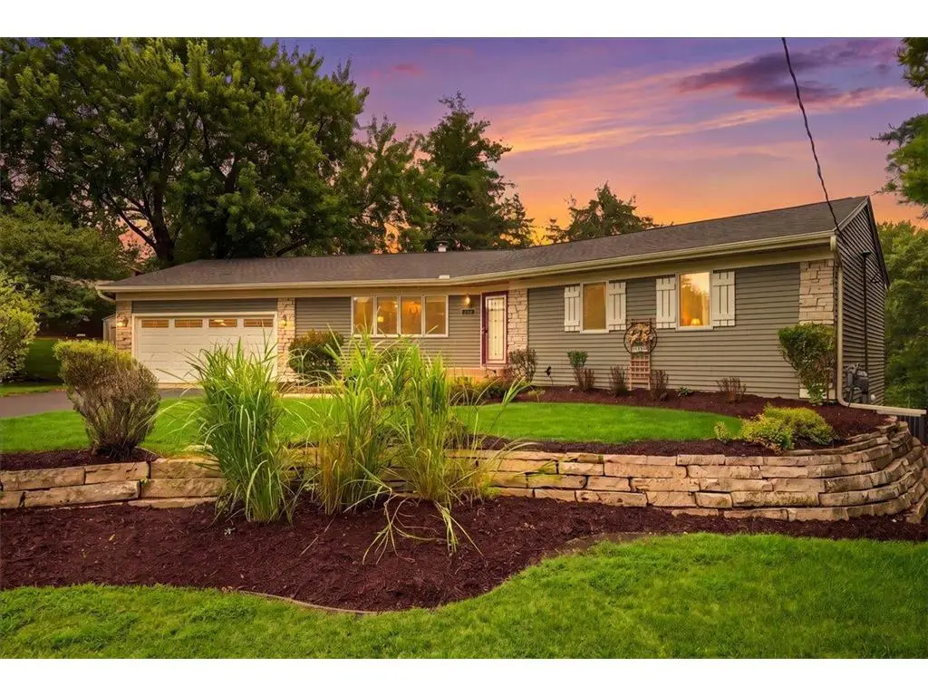 57 Quamwell Avenue, Lakeland, MN 55043 - #1