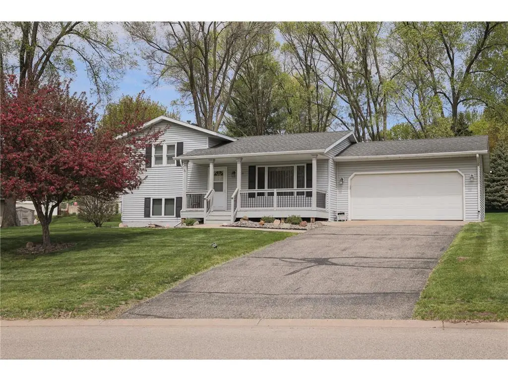 380 Flora Street, Prescott, WI 54021 - #1