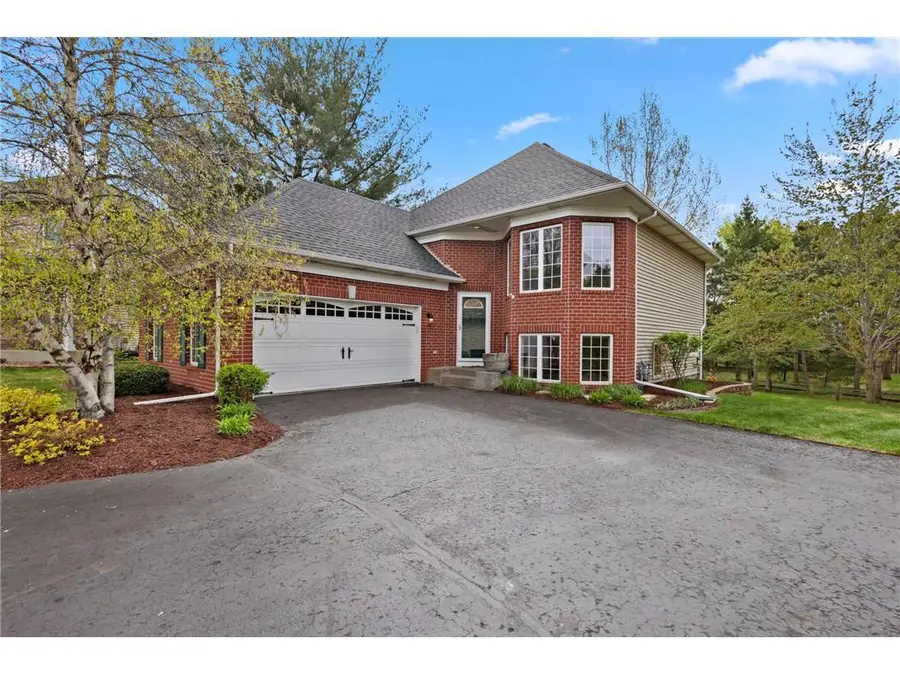 2100 Hunter Hill Court, Hudson, WI 54016 - #2