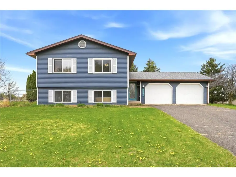 1441 Hallewood Boulevard, New Richmond, WI 54017 - #2