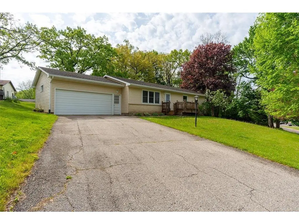 649 Oakwood Drive, Durand, WI 54736 - #1