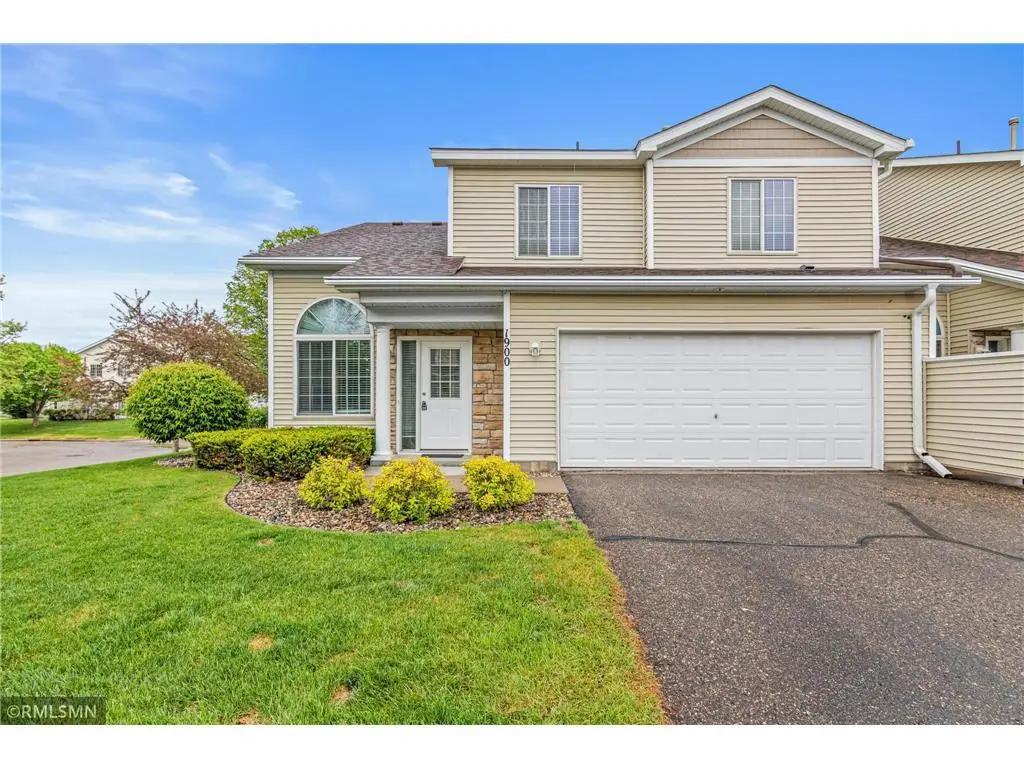 1900 Hawthorne Point, Hudson, WI 54016 - #1