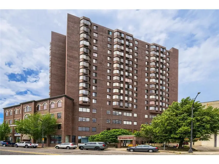 291 7th Street #1702, Saint Paul, MN 55102 - #3