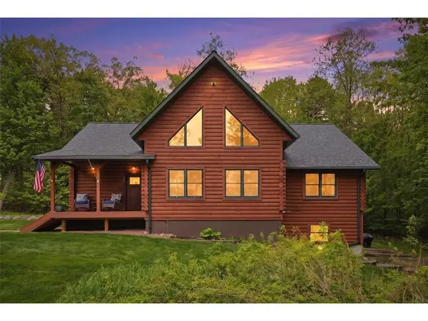 260 4th Avenue, Clayton, WI 54004