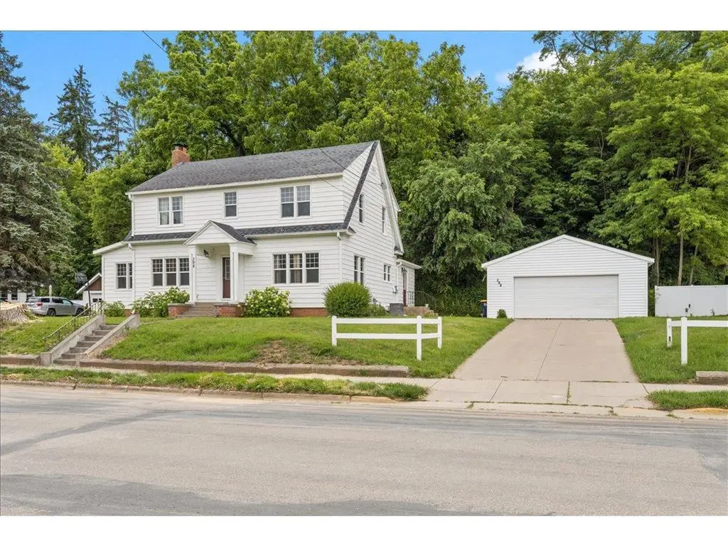 398 E Wall Street, Ellsworth, WI 54011 - #1