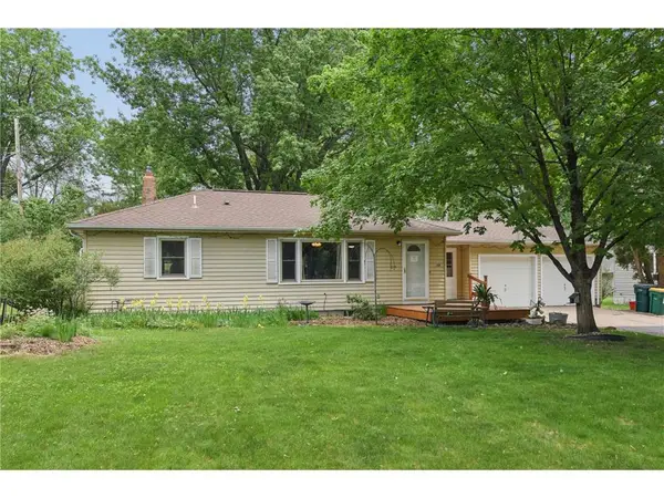 538 S Wasson Lane, River Falls, WI 54022