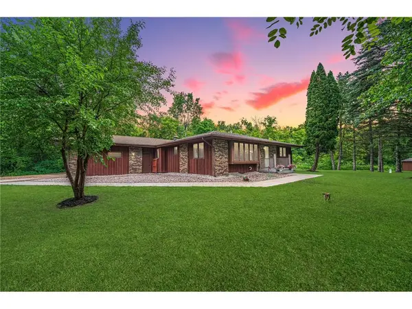 925 Constance Boulevard, Andover, MN 55304