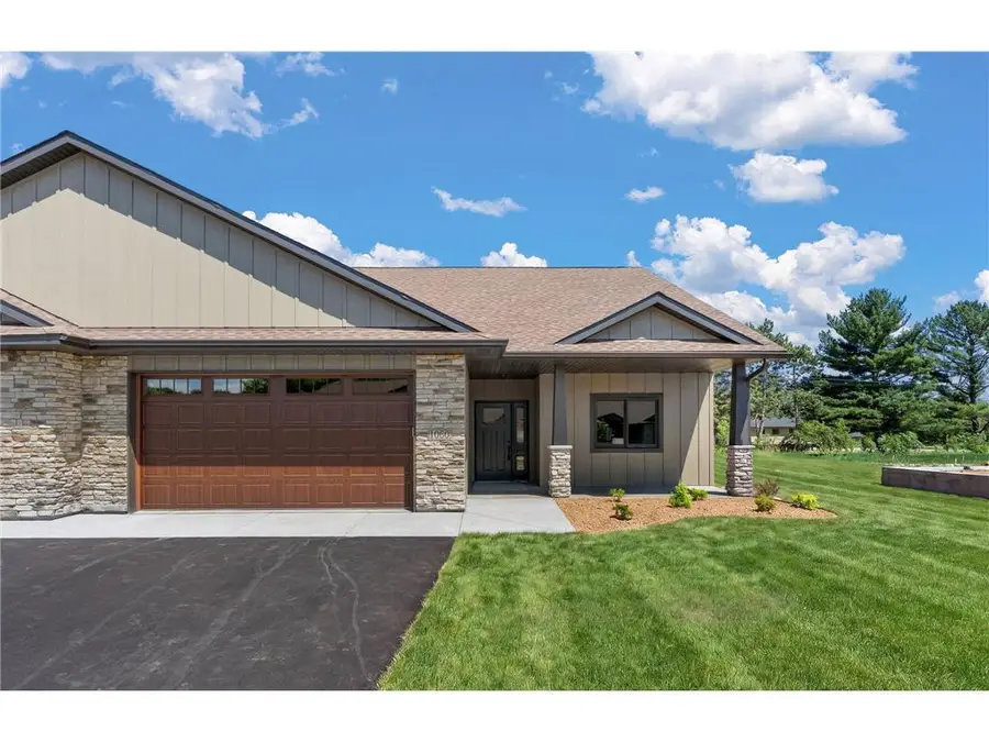 1060 Legend Lane, River Falls, WI 54022 - #3