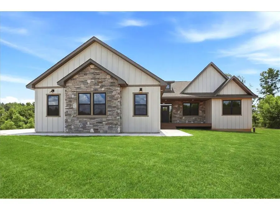 329 138th Avenue, Houlton, WI 54082 - #2