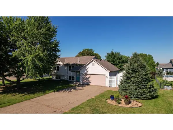 705 Robert Phillip Place, Roberts, WI 54023