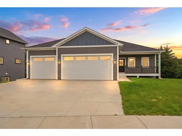 482 Westwood, River Falls, WI 54022