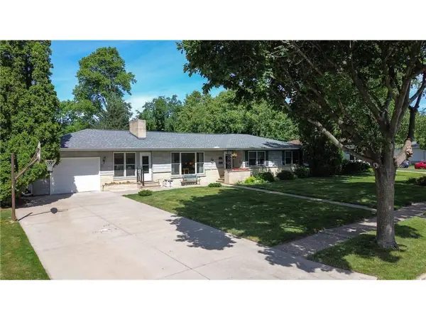 415 N 8th Street, River Falls, WI 54022