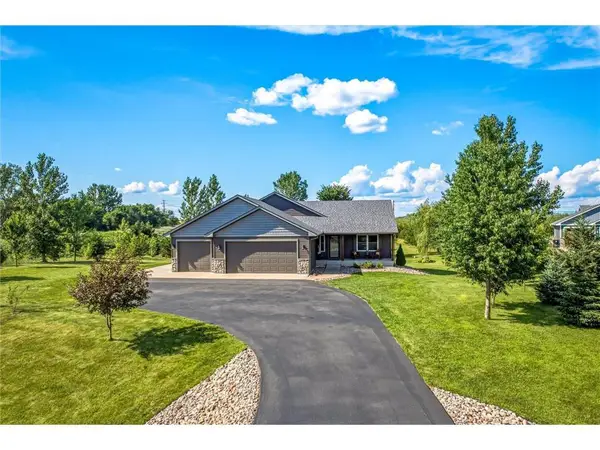 520 Olivia Court, Hudson, WI 54016
