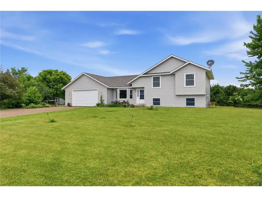682 Old Hopkins Place, Hudson, WI 54016 - #3