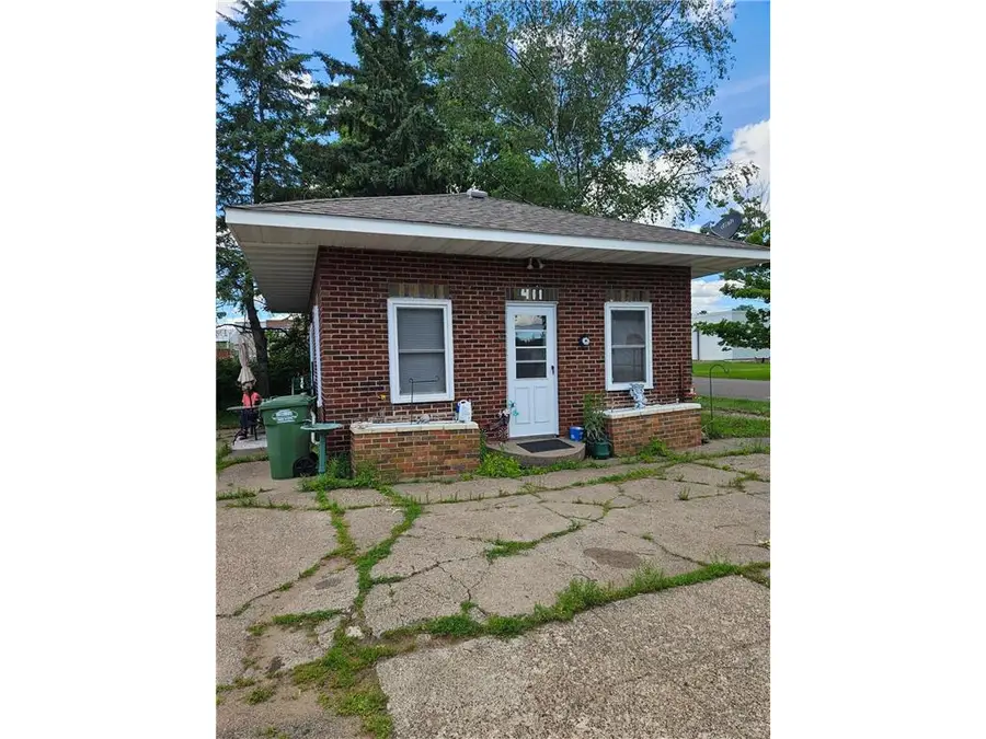 411 5th Street, Clear Lake, WI 54005 - #3