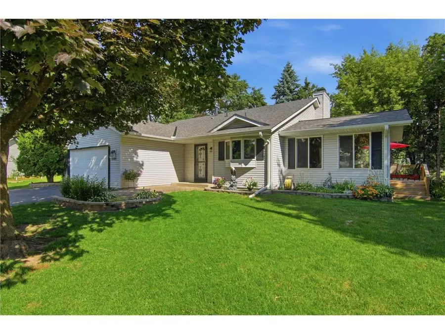 2295 Ariel Court, Saint Paul, MN 55109 - #3