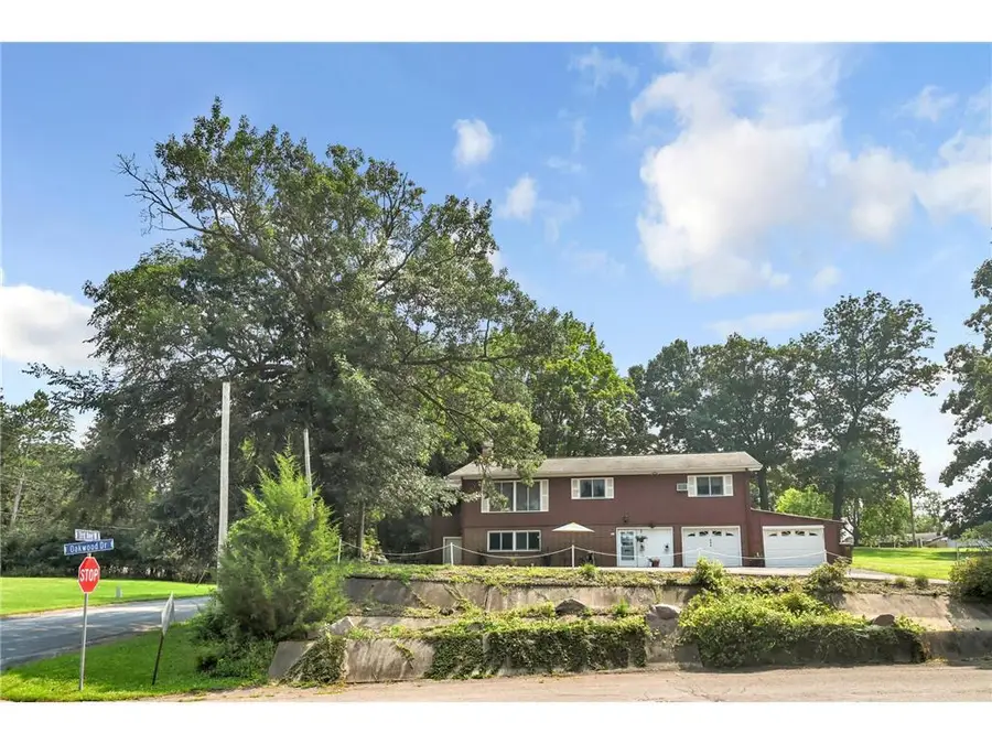 405 Oakwood Drive, Durand, WI 54736 - #3
