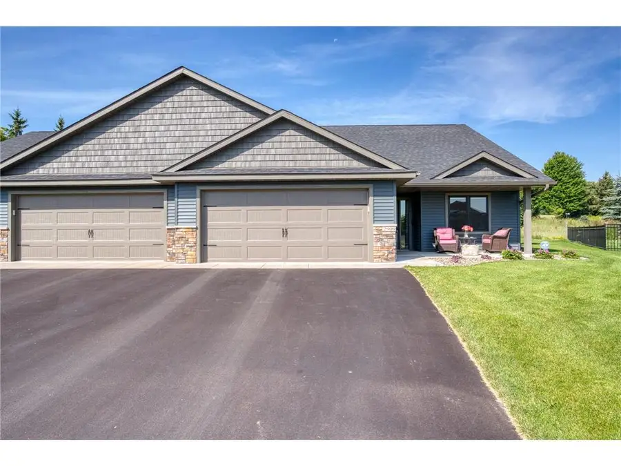 2909 Elgin Court, River Falls, WI 54022 - #3