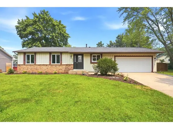 2602 Hawthorne Lane, Stillwater, MN 55082