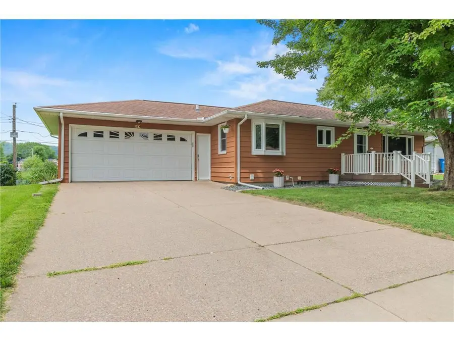 317 Emherst Street, Winona, MN 55987 - #3