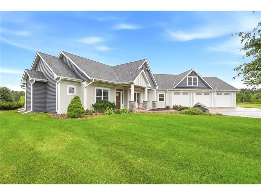 984 152nd Avenue, New Richmond, WI 54017 - #2