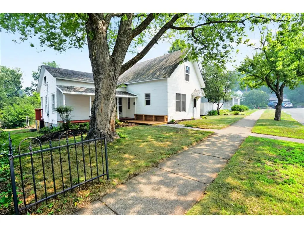 619 Locust Street, Hudson, WI 54016 - #1