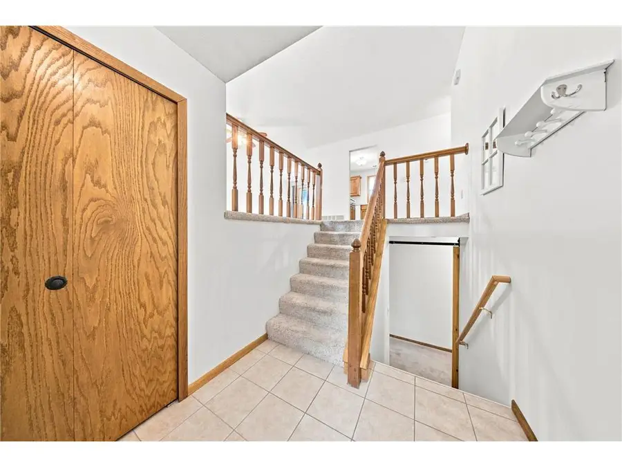 2643 Guthrie Avenue, Oakdale, MN 55128 - #3