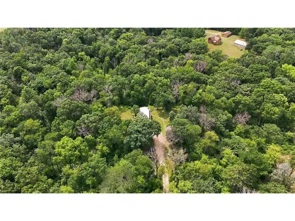 1174 Mckinley Drive, Hudson, WI 54016