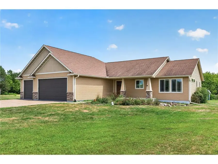 439 Jordyn Lane, Hudson, WI 54016 - #2