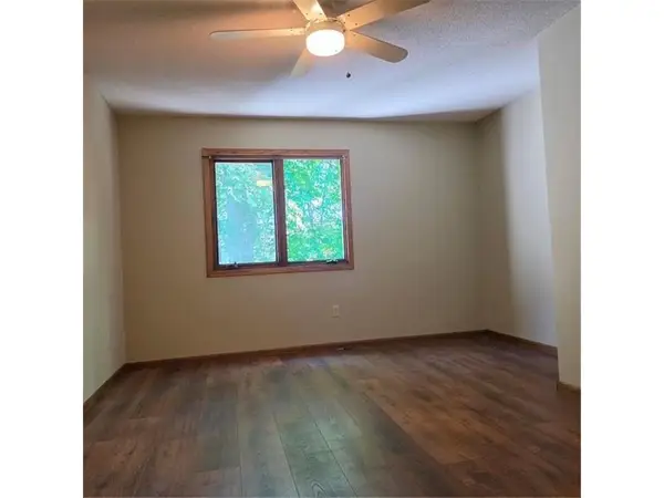 28957 Linden Avenue, Lindstrom, MN 55045