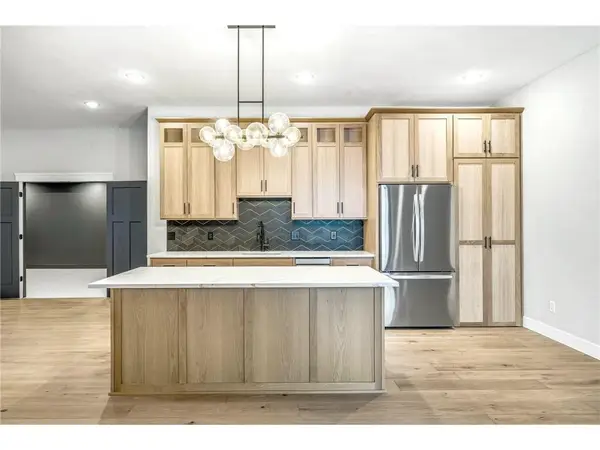 1393 Fox Ridge Trail, Hudson, WI 54016
