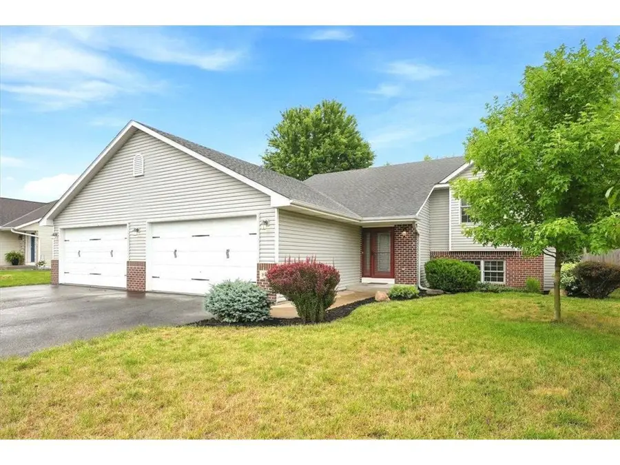844 Plum Tree Lane, Somerset, WI 54025 - #3