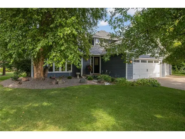 2260 Walnut Creek Drive, Stillwater, MN 55082