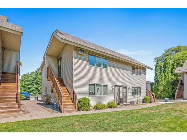 14687 62nd Street ##1, Stillwater, MN 55082
