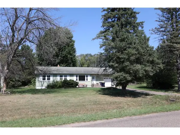 W9806 805th Avenue, River Falls, WI 54022