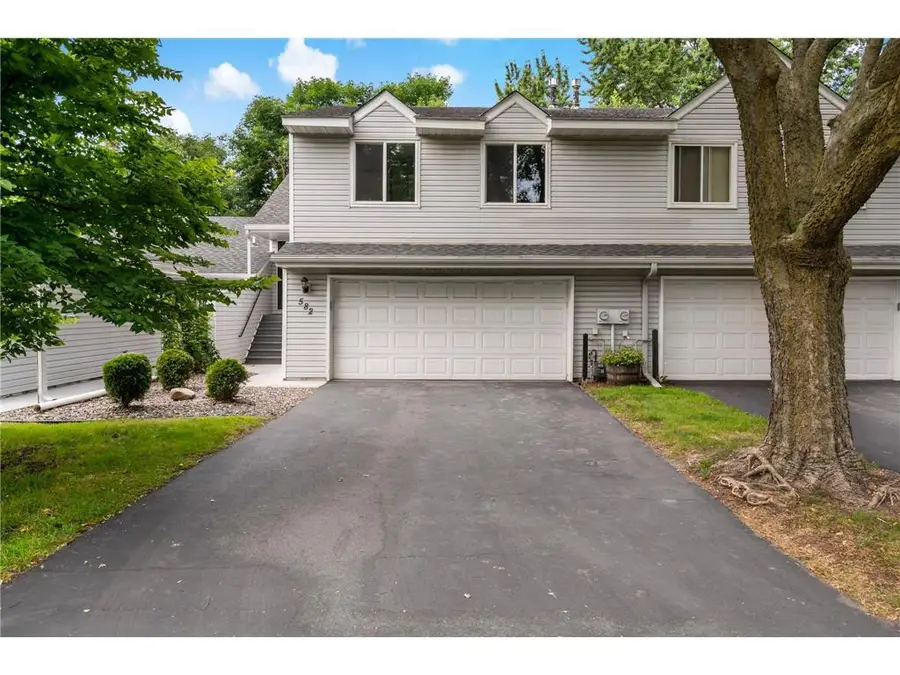 582 Clover Leaf Parkway, Blaine, MN 55434 - #3