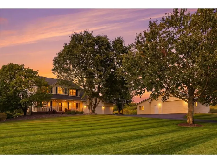 834 Prairie Meadows Drive, Hudson, WI 54016 - #2
