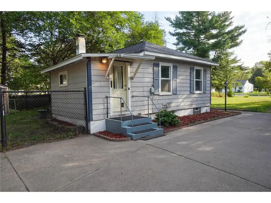 3128 Starr Avenue, Eau Claire, WI 54703 - #3