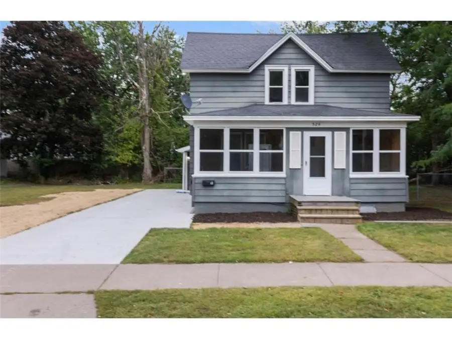 524 S Dakota Avenue, New Richmond, WI 54017 - #2