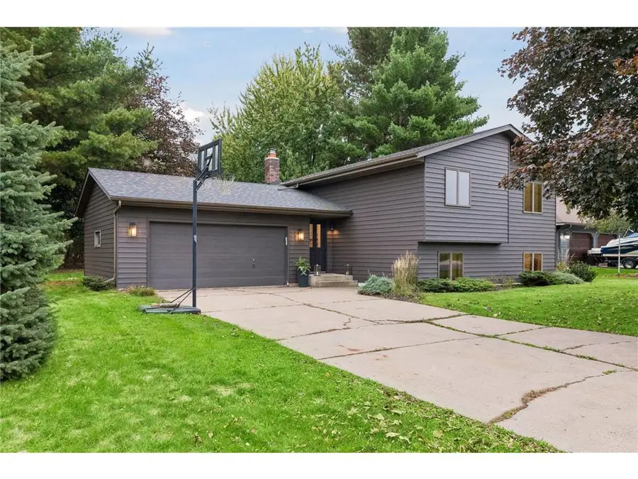 1112 Grandview Drive, Hudson, WI 54016 - #3