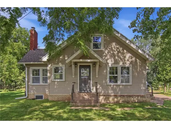 515 12th Avenue, Menomonie, WI 54751