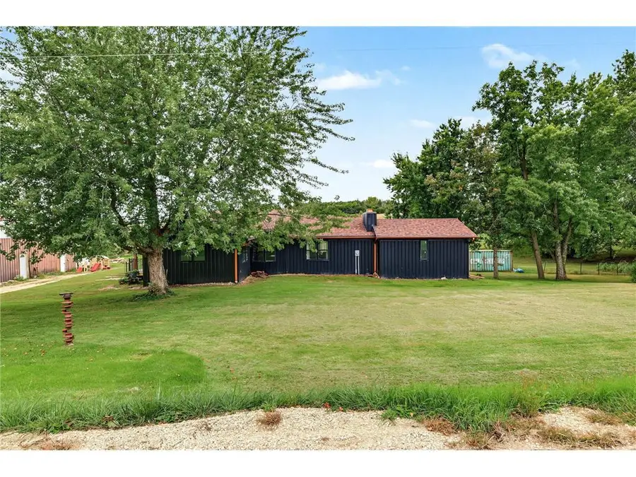 W2305 190th Avenue, Maiden Rock, WI 54750 - #3